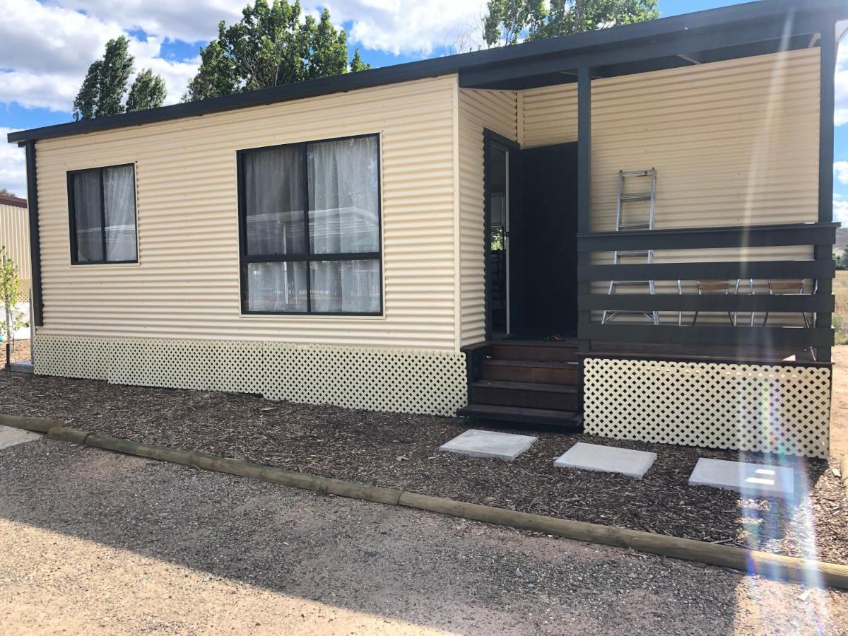 Corryong Caravan Park Formally Mt Mittamatite Caravan Park Экстерьер фото