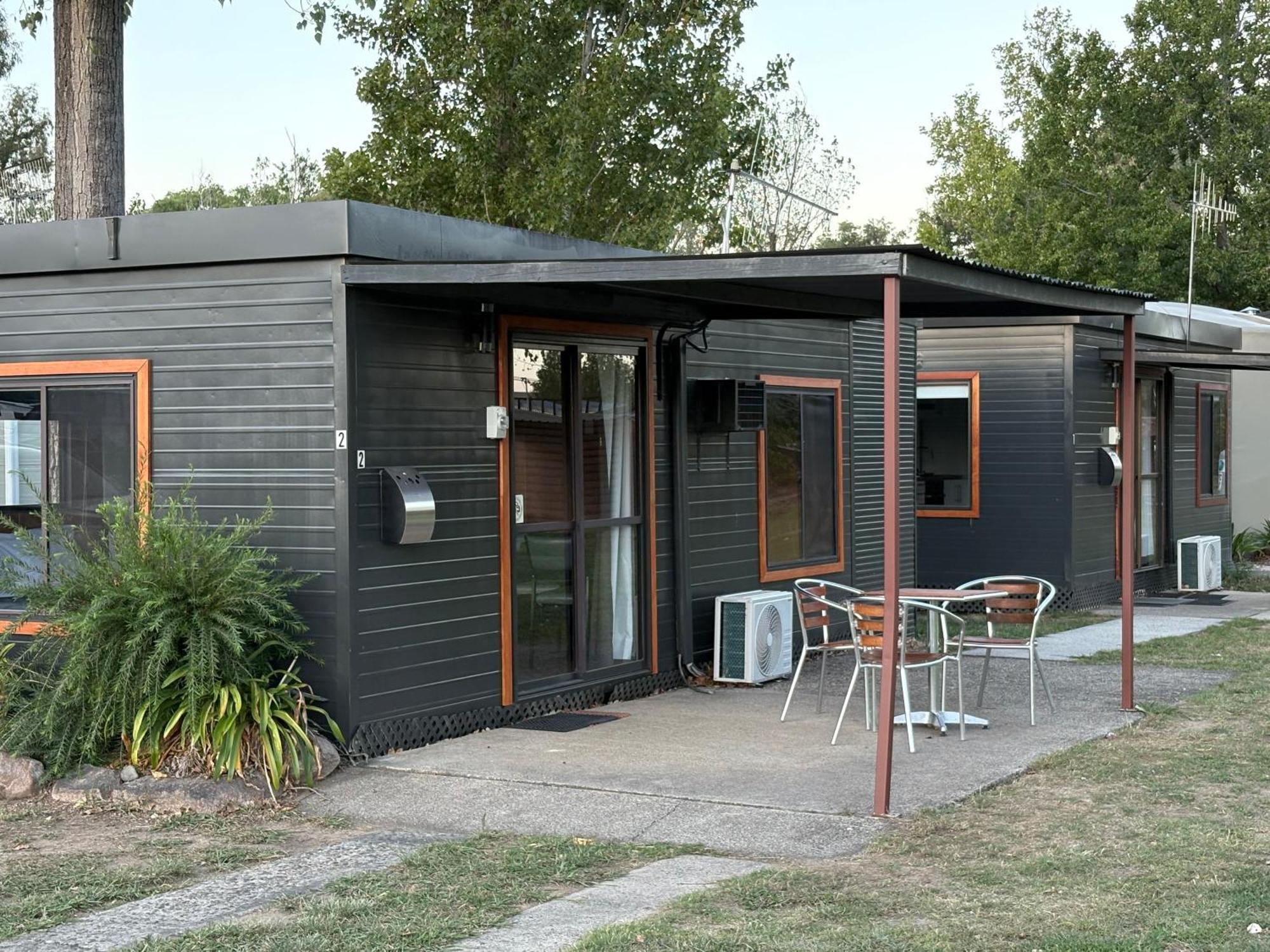 Corryong Caravan Park Formally Mt Mittamatite Caravan Park Экстерьер фото